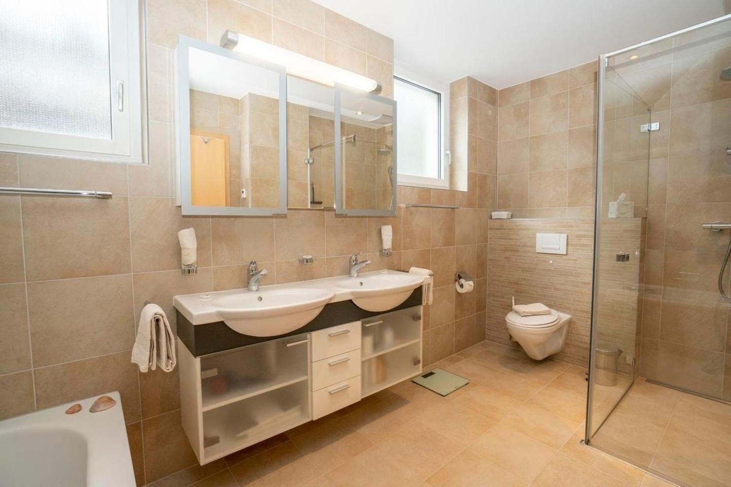 Chasa Miramunt 6 Apartment Scuol Exterior photo